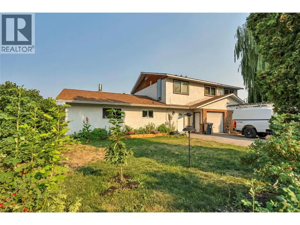 11801 Sinclair Road Unit# 101, Summerland